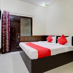Oyo 46629 Anmol Palace 3*, Agra (Uttar Pradesh) India